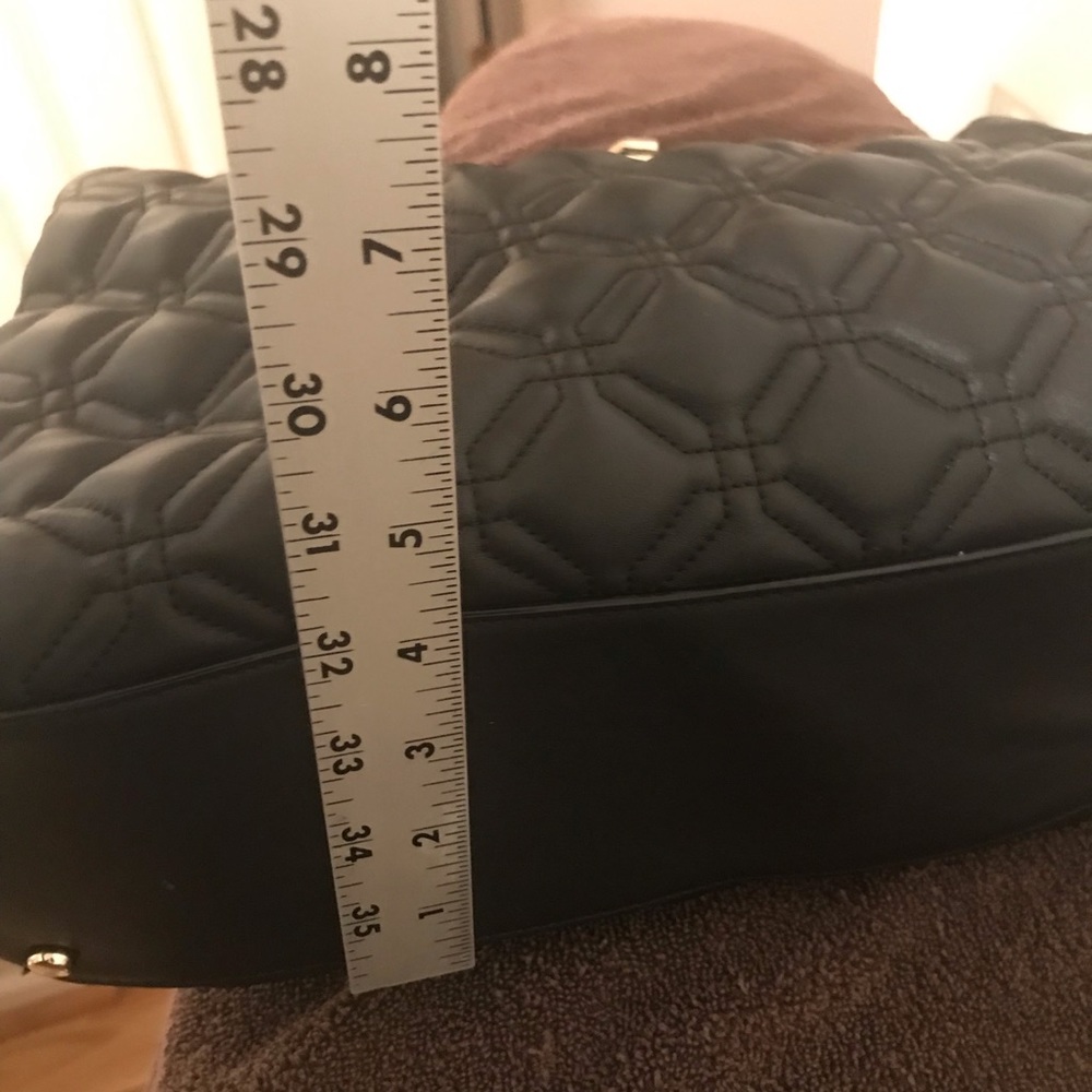 Purse - Picture 2 of 8